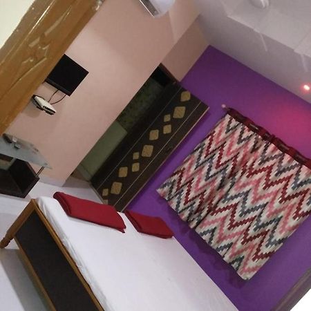 Hotel Atithi Satkar Akola エクステリア 写真