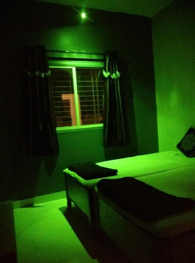 Hotel Atithi Satkar Akola エクステリア 写真